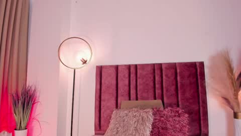 Christy online show from February 25, 6:12 pm