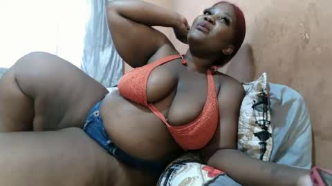 chubbybunnsv online show from March 3, 6:52 am