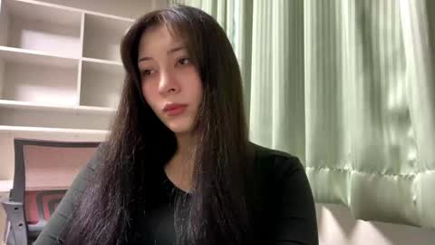Lin online show from May 21, 10:19 pm