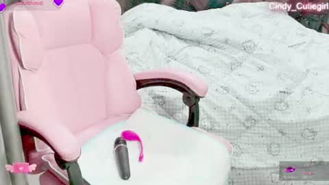 cindy_cutiegirl online show from July 12, 10:21 pm
