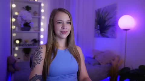 Snapshot of cindy_grey_ chatting on September 24, 6:40 pm Cintybaby online show from September 24, 6:40 pm