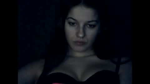 Snapshot of cindyxrose chatting on January 6, 2:15 am CindyXRose online show from January 6, 2:15 am
