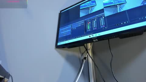 Snapshot of cinnia_ chatting on September 18, 12:15 pm Cintia online show from September 18, 12:15 pm