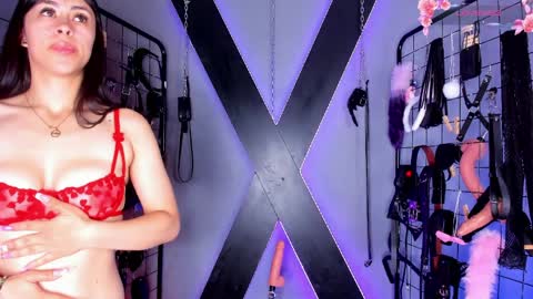 cinthia_iris_bdsm online show from April 1, 2:56 am
