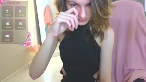 Jennie online show from September 19, 6:56 am