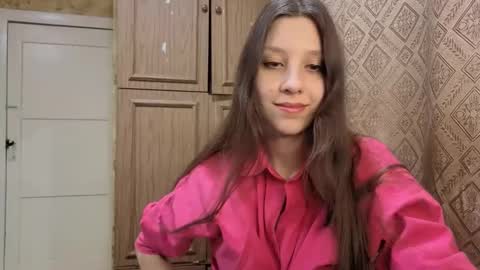 Lisa Salivan online show from November 26, 12:00 am