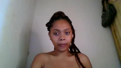 Snapshot of ckamilla45 chatting on October 14, 1:14 pm ckamilla45 online show from October 14, 1:14 pm