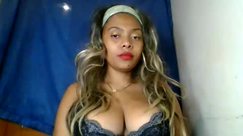 Snapshot of ckamilla45 chatting on September 14, 5:55 pm ckamilla45 online show from September 14, 5:55 pm