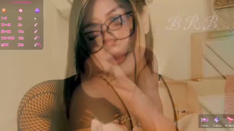Snapshot of cl4ire chatting on September 13, 2:41 am Claire 3 online show from September 13, 2:41 am