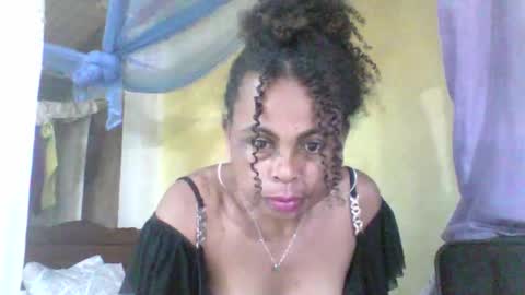 clairette9794 online show from June 6, 7:20 pm