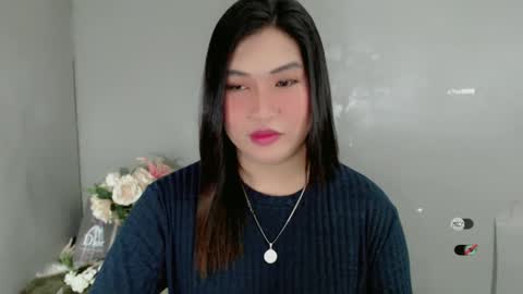 Snapshot of clairewntr_ chatting on March 11, 5:57 pm CLAIRE online show from March 11, 5:57 pm