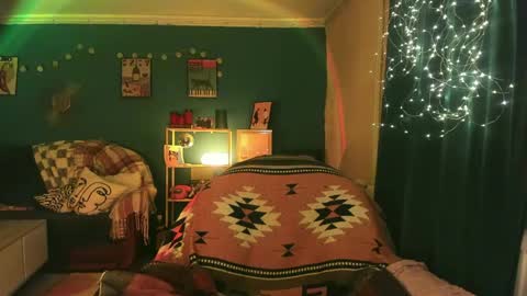 Clancy online show from April 15, 7:58 pm