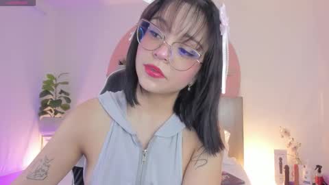 C L A R A online show from February 10, 2:47 am