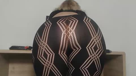 Clara online show from February 12, 8:43 pm