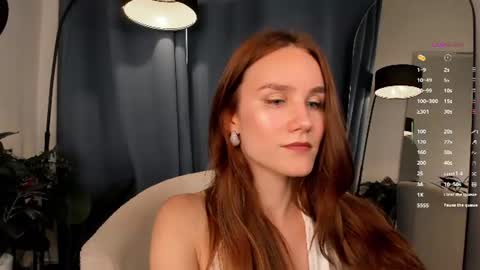 Claire online show from July 25, 2:02 pm
