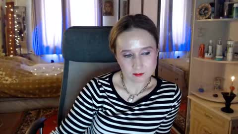 classyinna online show from March 11, 9:57 am