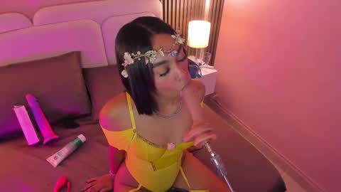 clauwdeen  wolf online show from September 20, 8:18 pm