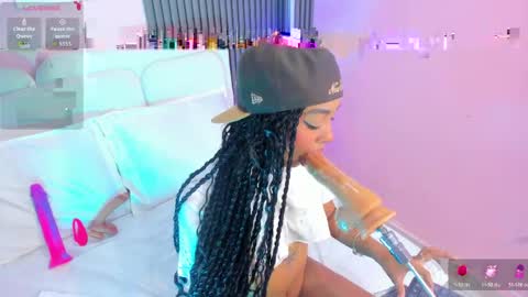 clauwdeen  wolf online show from June 4, 3:23 am