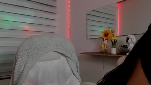 Clawdeen online show from March 21, 8:19 am