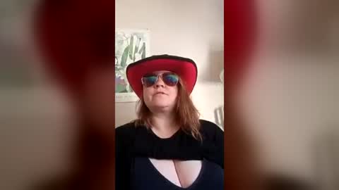 clearblueseason online show from July 28, 11:26 pm