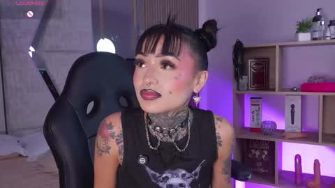 Cleo Adams online show from February 28, 5:29 am