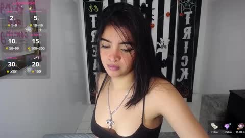 Clementine online show from November 5, 12:21 pm