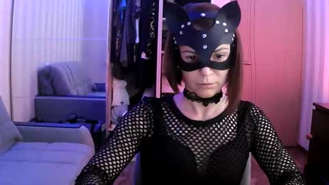 cleo_catra online show from October 17, 9:07 pm