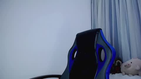 Snapshot of cleopatra_cute chatting on October 21, 2:48 am Nicol online show from October 21, 2:48 am