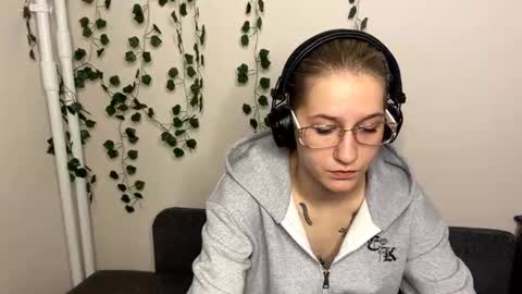 Rachel online show from July 26, 7:54 pm