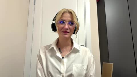 Rachel online show from July 18, 7:05 pm