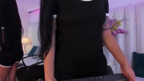 CleoSteele online show from July 29, 2:50 pm