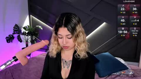 Snapshot of cloe_palmeer chatting on February 18, 9:09 pm cloe_palmeer online show from February 18, 9:09 pm