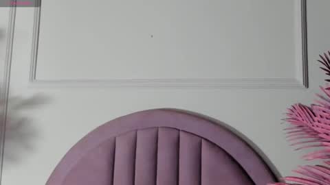 cloedurant online show from January 18, 3:58 am