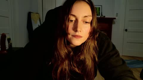 Snapshot of clover_tully chatting on September 26, 8:23 am Clover online show from September 26, 8:23 am