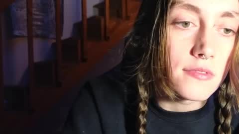 Snapshot of clover_tully chatting on January 10, 10:36 pm Clover online show from January 10, 10:36 pm