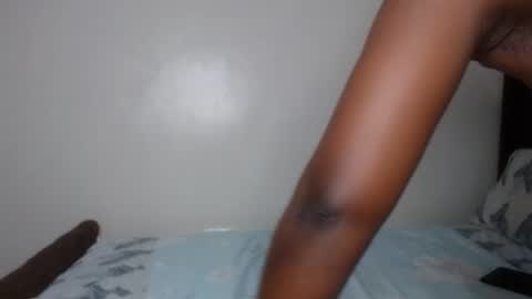 cocoa_devine online show from October 14, 11:18 pm