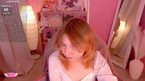 Mia online show from July 20, 5:25 pm