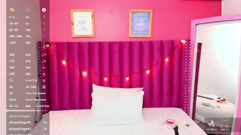  MEGAN  online show from February 1, 7:55 pm