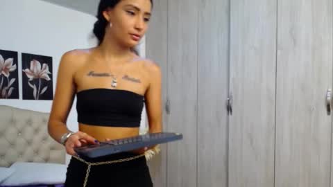 conni_f00x online show from March 17, 7:18 pm