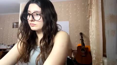 Elisheva online show from November 14, 1:55 pm