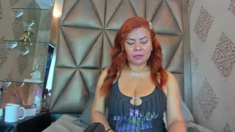 Snapshot of corina_taylor_ chatting on September 30, 11:49 am Cori online show from September 30, 11:49 am