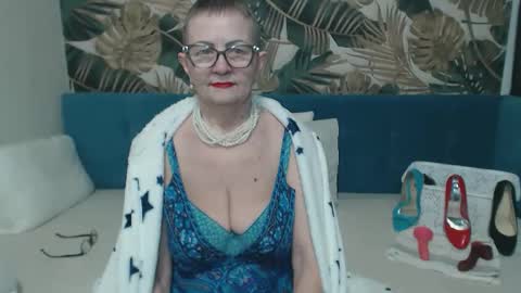 corssika online show from November 26, 7:59 pm