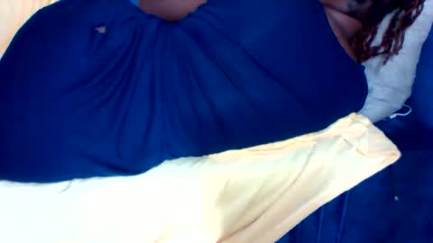 blue online show from February 24, 6:50 pm