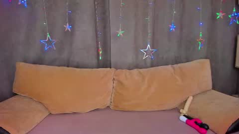 Alice online show from July 1, 4:50 pm