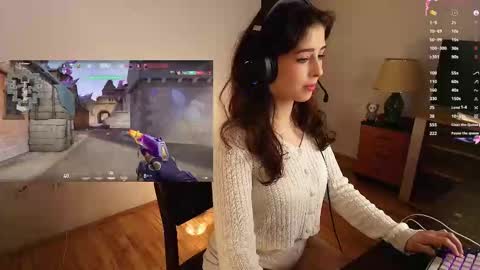 Luna online show from February 17, 10:53 pm