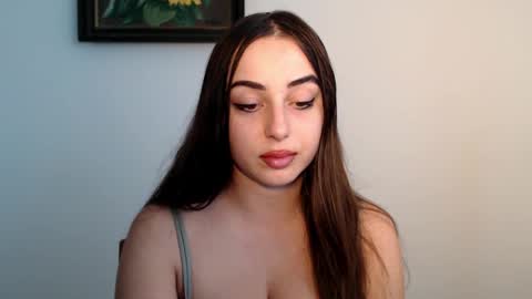 Snapshot of courtney_lux chatting on September 18, 3:10 pm Courtney online show from September 18, 3:10 pm