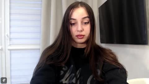 Snapshot of courtney_lux chatting on October 16, 3:36 pm Courtney online show from October 16, 3:36 pm