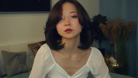 Yui online show from March 1, 7:41 am