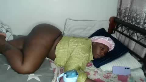 Erykah online show from May 29, 10:52 pm