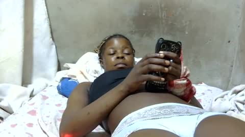 crazy_ebony256 online show from July 11, 7:36 pm